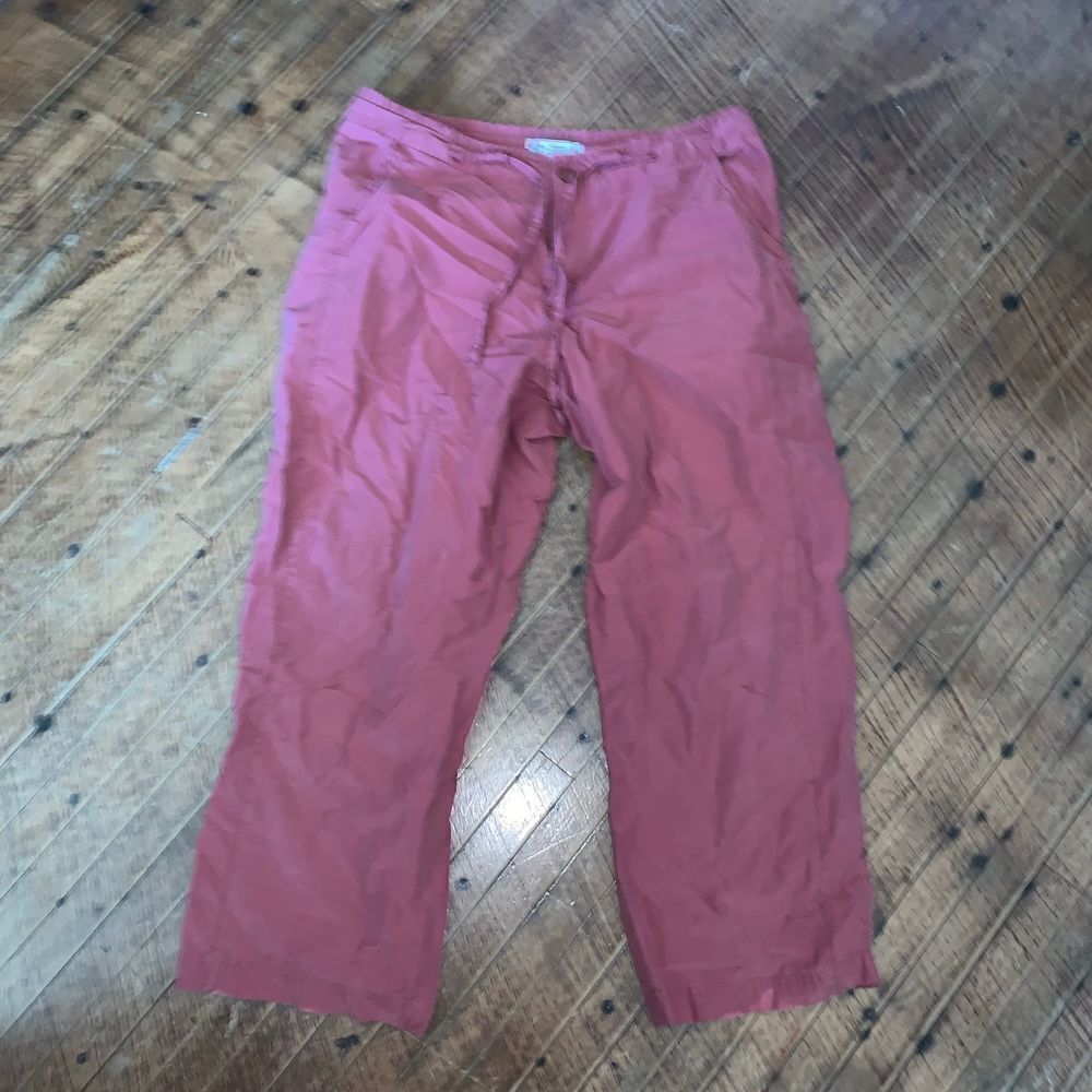 Columbia M lightweight burnt red drawstring waist cropped pants